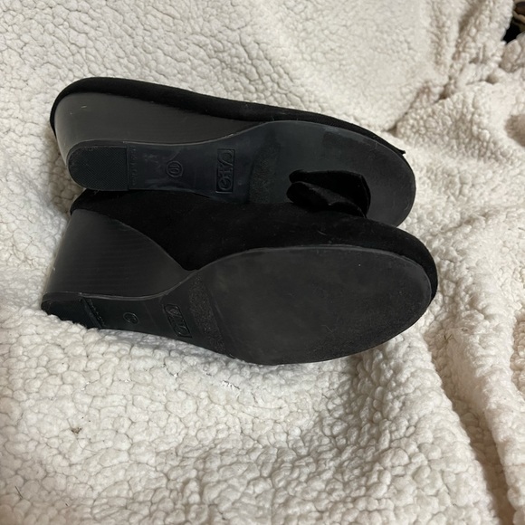 Black wedge suede shoes - Picture 3 of 3